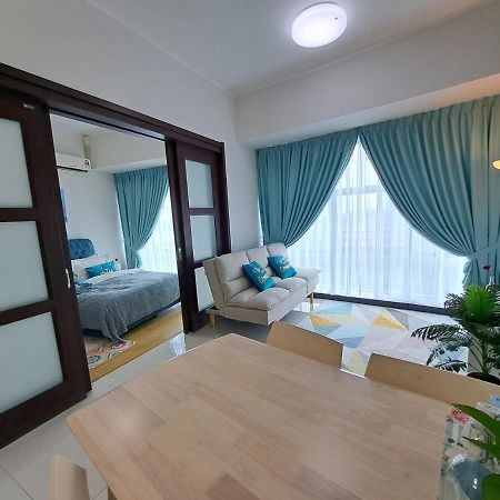 Cozy Home Country Garden At Dangabay Of Jb, Free Wifi And Streaming Johor Bahru Exterior photo