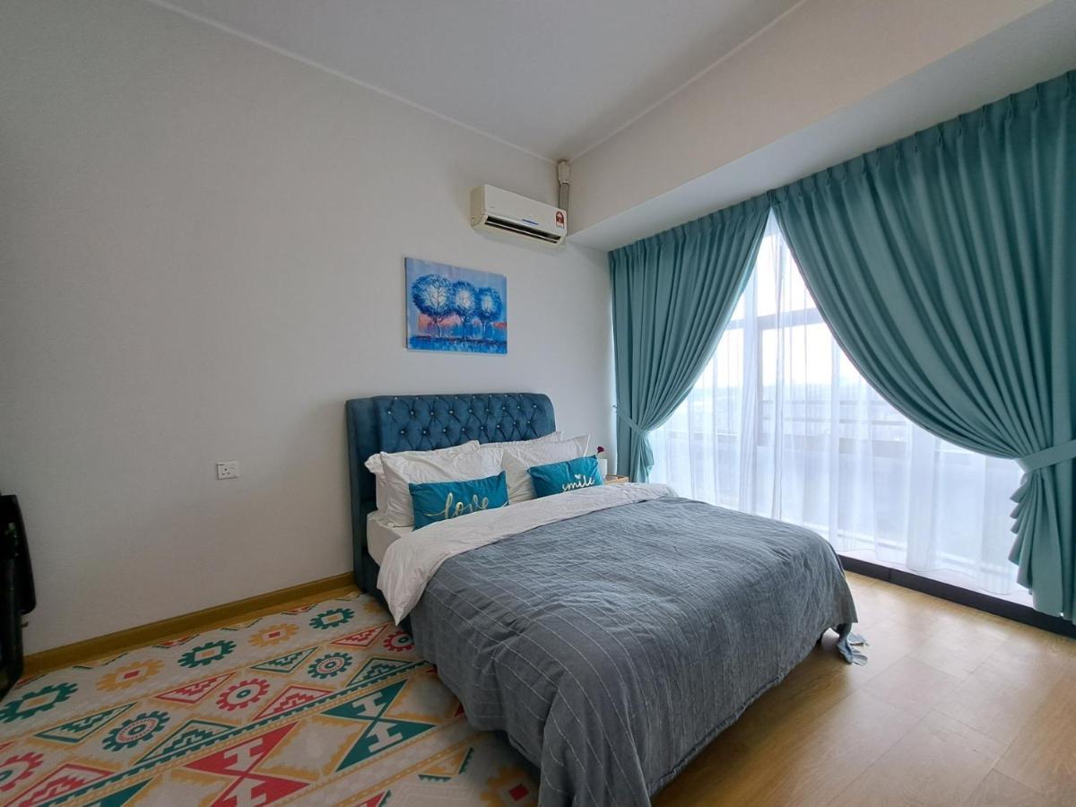 Cozy Home Country Garden At Dangabay Of Jb, Free Wifi And Streaming Johor Bahru Exterior photo