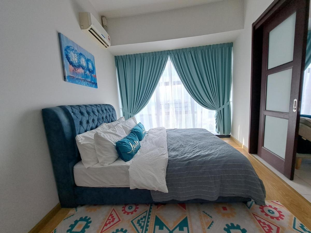Cozy Home Country Garden At Dangabay Of Jb, Free Wifi And Streaming Johor Bahru Exterior photo